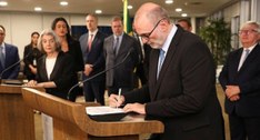 Sebastião Reis Júnior toma posse como ministro substituto do TSE