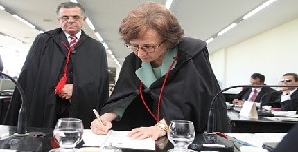 Posse da Desembargadora Presidente Elisabeth Nascimento em janeiro de 2013