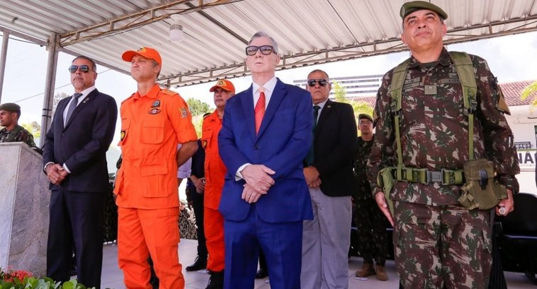 Presidente do TRE/AL participa de solenidade de aniversário do 59º BIMtz